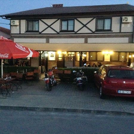 شقة فاما فيكي  في Taverna المظهر الخارجي الصورة